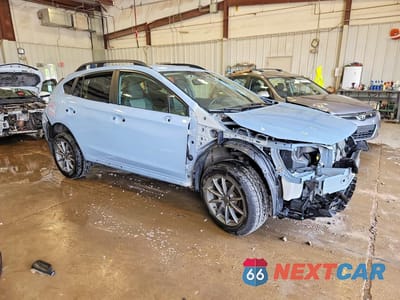 Czwarte zdjęcie samochodu z boku: 2020 SUBARU CROSSTREK PREMIUM VIN:JF2GTAPC3L8263926 - miniatura