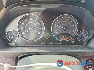 Zdjęcie 9 z 12 samochodu: 2017 BMW 330 I VIN:WBA8B9G53HNU50885 - miniatura