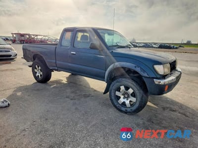 Czwarte zdjęcie samochodu z boku: 1998 TOYOTA TACOMA XTRACAB VIN:4TAWM72N4WZ021434 - miniatura