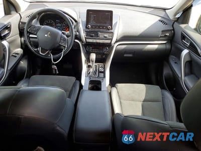 Zdjęcie 8 z 13 samochodu: 2025 MITSUBISHI ECLIPSE CROSS SE VIN:JA4ATWAA9SZ014607 - miniatura