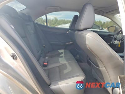 Zdjęcie 10 z 12 samochodu: 2019 LEXUS IS 300 VIN:JTHC81D21K5037411 - miniatura