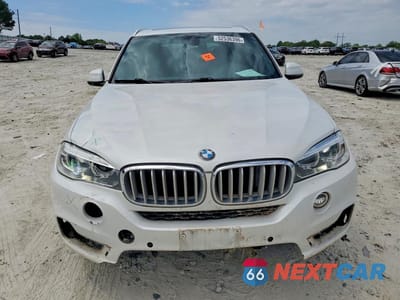 Piąte zdjęcie samochodu w środku: 2018 BMW X5 XDRIVE35I VIN:5UXKR0C50J0Y02764 - miniatura