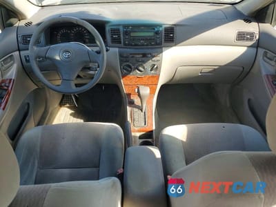 Zdjęcie 8 z 12 samochodu: 2007 TOYOTA COROLLA LE VIN:2T1BR32E87C791659 - miniatura