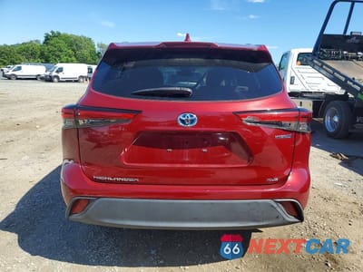 Zdjęcie 6 z 13 samochodu: 2021 TOYOTA HIGHLANDER HYBRID XLE VIN:5TDGBRCH3MS514474 - miniatura