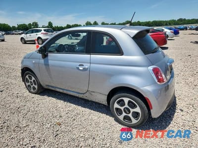 Drugie zdjęcie samochodu z przodu: 2018 FIAT 500 ELECTRIC VIN:3C3CFFGE3JT465090 - miniatura