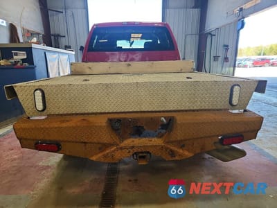 Zdjęcie 6 z 12 samochodu: 2010 GMC SIERRA K2500 SLE VIN:1GT4K0B68AF132743 - miniatura