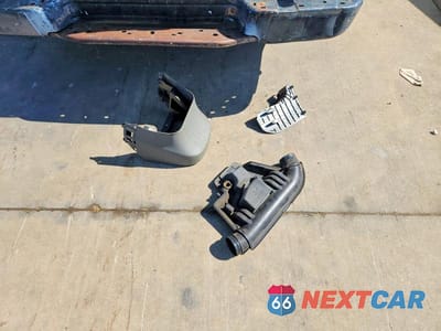 Zdjęcie 13 z 14 samochodu: 2013 NISSAN NV 2500 VIN:1N6BF0LX3DN103550 - miniatura