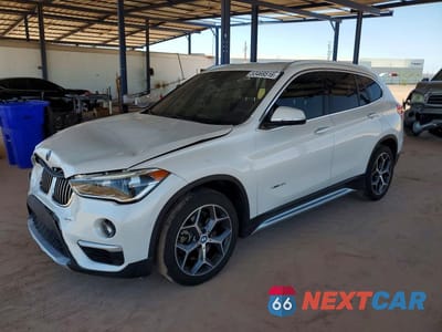 2017 BMW X1 XDRIVE28I WBXHT3C35H5F83820 - główne zdjęcie licytacji z USA - miniatura