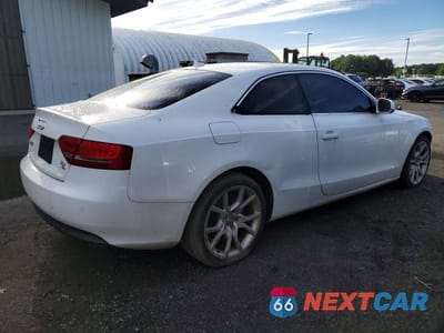Trzecie zdjęcie samochodu z tyłu: 2012 AUDI A5 PREMIUM PLUS VIN:WAULFAFR3CA037496 - miniatura