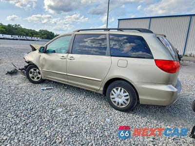 Drugie zdjęcie samochodu z przodu: 2010 TOYOTA SIENNA LE 7-PASSENGER VIN:5TDKK4CC0AS289086 - miniatura