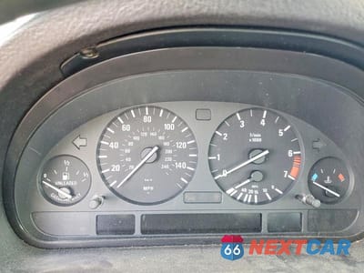 Zdjęcie 9 z 12 samochodu: 2003 BMW X5 VIN:5UXFA53503LV92304 - miniatura