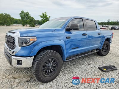 2019 TOYOTA TUNDRA CREWMAX SR5 5TFDW5F17KX855818 - główne zdjęcie licytacji z USA - miniatura