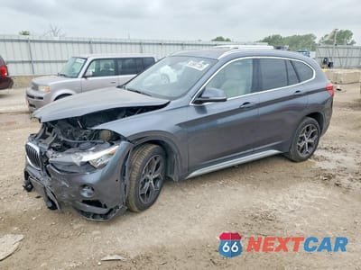 2018 BMW X1 XDRIVE28I WBXHT3C38J5L28047 - główne zdjęcie licytacji z USA - miniatura