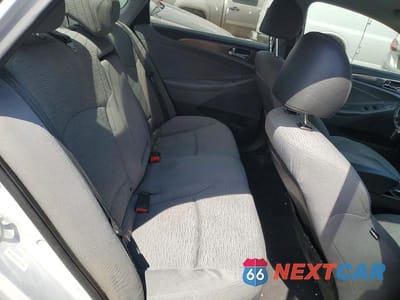 Zdjęcie 10 z 12 samochodu: 2011 HYUNDAI SONATA HYBRID VIN:KMHEC4A40BA007044 - miniatura