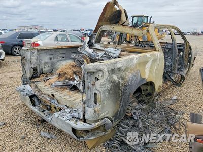 Trzecie zdjęcie samochodu z tyłu: 2019 CHEVROLET SILVERADO K1500 RST VIN:1GCUYEED4KZ149433 - miniatura