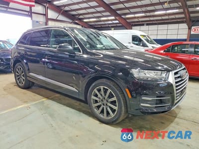 Czwarte zdjęcie samochodu z boku: 2018 AUDI Q7 PREMIUM PLUS VIN:WA1LAAF72JD027905 - miniatura