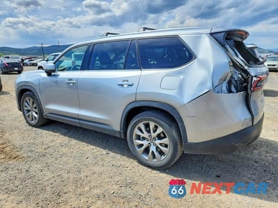 Drugie zdjęcie samochodu z przodu: 2024 TOYOTA GRAND HIGHLANDER LIMITED VIN:5TDAAAB51RS046690 - miniatura