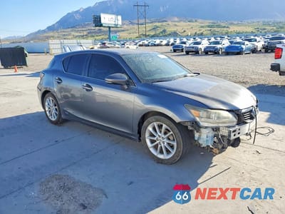 Czwarte zdjęcie samochodu z boku: 2013 LEXUS CT 200 VIN:JTHKD5BH8D2161783 - miniatura
