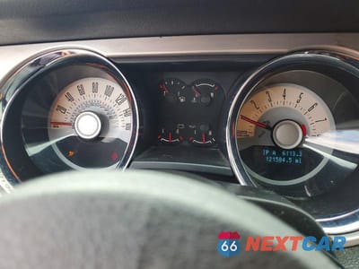 Zdjęcie 9 z 12 samochodu: 2012 FORD MUSTANG VIN:1ZVBP8EM9C5235242 - miniatura