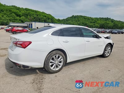 Trzecie zdjęcie samochodu z tyłu: 2019 CHEVROLET MALIBU LT VIN:1G1ZD5ST6KF113234 - miniatura