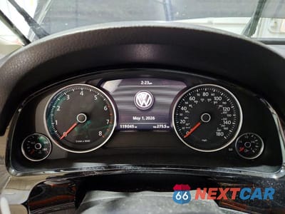 Zdjęcie 9 z 13 samochodu: 2015 VOLKSWAGEN TOUAREG V6 VIN:WVGEF9BP3FD005337 - miniatura