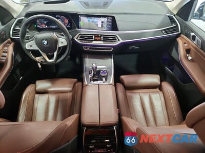 Zdjęcie 8 z 14 samochodu: 2022 BMW X7 XDRIVE40I VIN:5UXCW2C03N9M42789 - miniatura