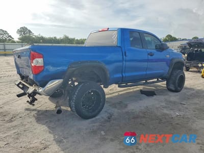 Trzecie zdjęcie samochodu z tyłu: 2016 TOYOTA TUNDRA SR5 VIN:5TFRW5F17GX204587 - miniatura