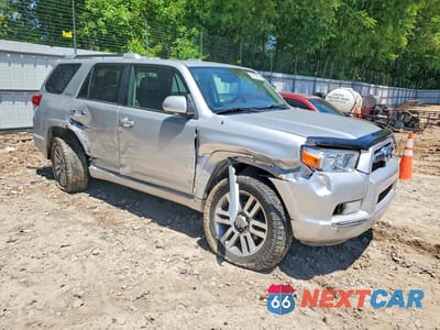 Czwarte zdjęcie samochodu z boku: 2011 TOYOTA 4RUNNER LIMITED VIN:JTEZU5JR9B5020741 - miniatura