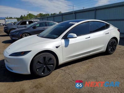 2025 TESLA MODEL 3 5YJ3E1EAXSF046462 - główne zdjęcie licytacji z USA - miniatura