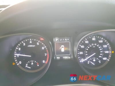 Zdjęcie 9 z 12 samochodu: 2018 HYUNDAI SANTA FE SPORT 2.4L VIN:5NMZTDLBXJH080847 - miniatura