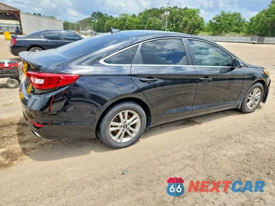 Trzecie zdjęcie samochodu z tyłu: 2015 HYUNDAI SONATA ECO VIN:5NPE24AA1FH118097 - miniatura