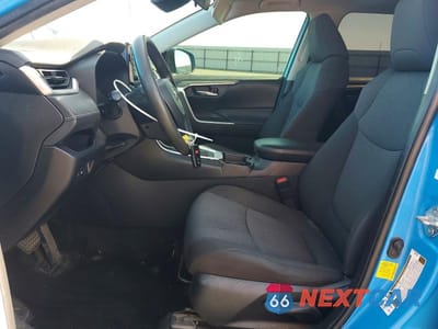 Zdjęcie 7 z 14 samochodu: 2019 TOYOTA RAV4 XLE VIN:JTMW1RFV4KD037594 - miniatura
