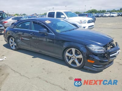 Czwarte zdjęcie samochodu z boku: 2014 MERCEDES-BENZ CLS 550 VIN:WDDLJ7DB3EA101748 - miniatura