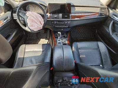 Zdjęcie 8 z 13 samochodu: 2013 BMW X5 XDRIVE35I VIN:5UXZV4C57D0E12916 - miniatura