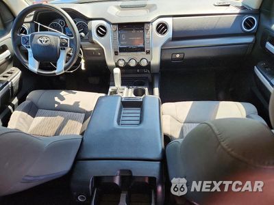Zdjęcie 8 z 12 samochodu: 2016 TOYOTA TUNDRA SR5 VIN:5TFRM5F19GX107199 - miniatura