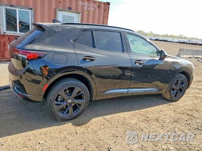 Trzecie zdjęcie samochodu z tyłu: 2023 BUICK ENVISION ESSENCE VIN:LRBFZPR45PD230973 - miniatura