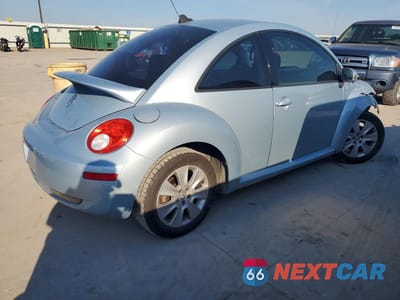 Trzecie zdjęcie samochodu z tyłu: 2009 VOLKSWAGEN NEW BEETLE S VIN:3VWPG31C29M503301 - miniatura