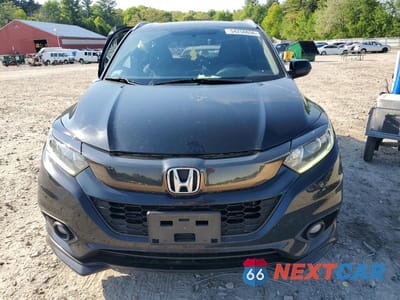 Piąte zdjęcie samochodu w środku: 2020 HONDA HR-V SPORT VIN:3CZRU6H19LM715382 - miniatura