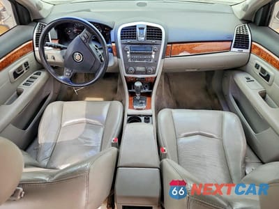 Zdjęcie 8 z 12 samochodu: 2007 CADILLAC SRX VIN:1GYEE637470156212 - miniatura
