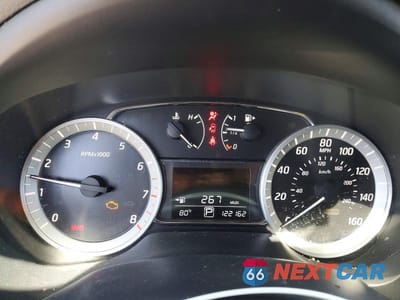 Zdjęcie 9 z 12 samochodu: 2015 NISSAN SENTRA SR VIN:3N1AB7AP5FY328440 - miniatura