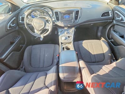 Zdjęcie 8 z 12 samochodu: 2016 CHRYSLER 200 LIMITED VIN:1C3CCCAG8GN155964 - miniatura