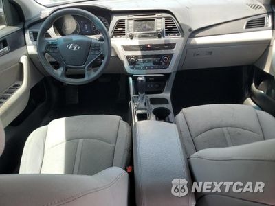 Zdjęcie 15 z 24 samochodu: 2015 HYUNDAI SONATA SPORT VIN:5NPE34AF7FH023035 - miniatura
