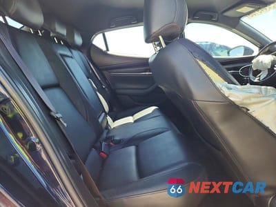 Zdjęcie 10 z 12 samochodu: 2022 MAZDA 3 SELECT VIN:JM1BPAKL1N1512286 - miniatura