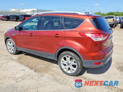 Drugie zdjęcie samochodu z przodu: 2016 FORD ESCAPE TITANIUM VIN:1FMCU0JX3GUB97435 - miniatura
