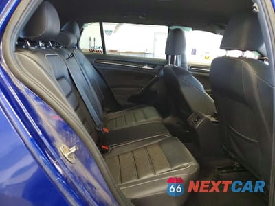 Zdjęcie 10 z 13 samochodu: 2019 VOLKSWAGEN GOLF R VIN:WVWWA7AU0KW141314 - miniatura