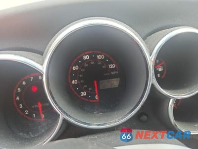 Zdjęcie 9 z 12 samochodu: 2008 TOYOTA COROLLA MATRIX XR VIN:2T1KR32E78C689173 - miniatura