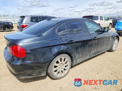 Trzecie zdjęcie samochodu z tyłu: 2011 BMW 323 I VIN:WBAPG7C55BA699923 - miniatura