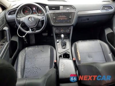 Zdjęcie 8 z 13 samochodu: 2018 VOLKSWAGEN TIGUAN VIN:3VV3B7AX7JM003926 - miniatura