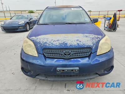 Piąte zdjęcie samochodu w środku: 2006 TOYOTA COROLLA MATRIX XR VIN:2T1KR32E46C588699 - miniatura
