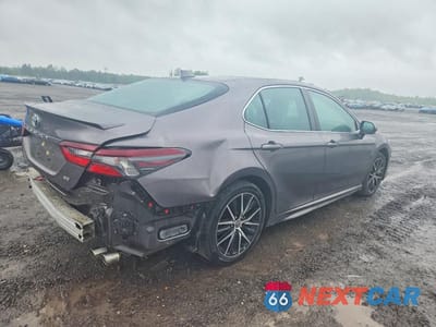 Trzecie zdjęcie samochodu z tyłu: 2021 TOYOTA CAMRY SE VIN:4T1G11AK6MU609153 - miniatura